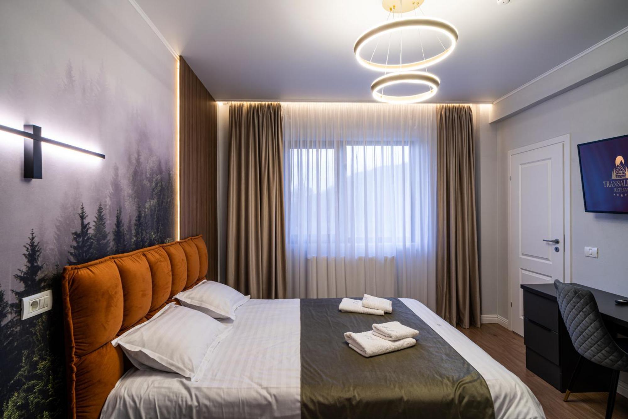 Transalpina Retreat Hotel Novaci-Straini Bagian luar foto